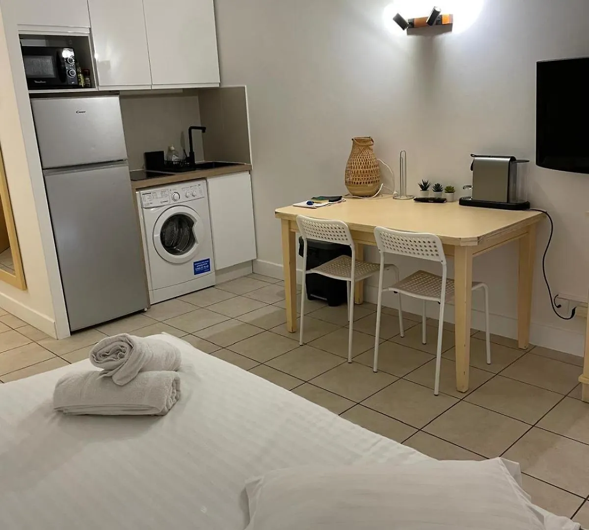 06U - Beautiful Studio In Residence - Swimming Pool And Tennis Court Saint-Laurent-du-Var 0*,
